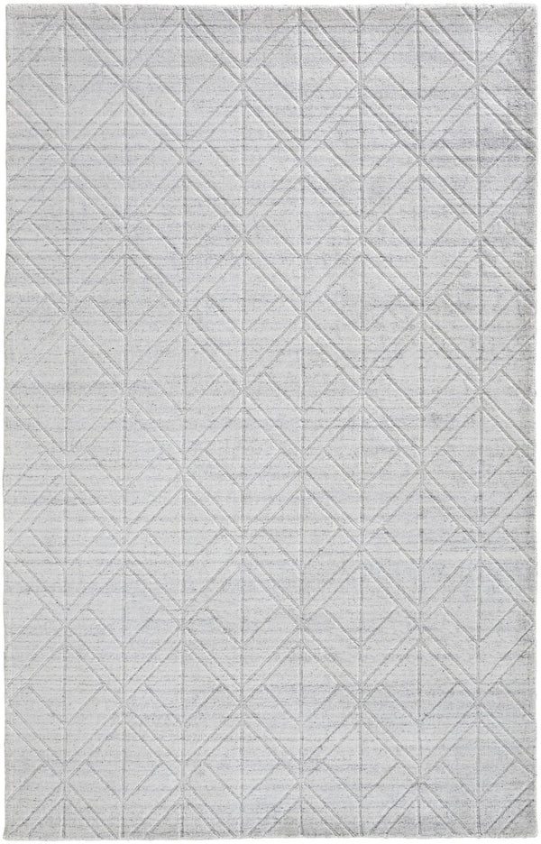 HomeRoots 4' Modern Hand-Woven Area Rug in White and Silver Geometric Design for Chic Home Décor Style 4' X 6' 514777