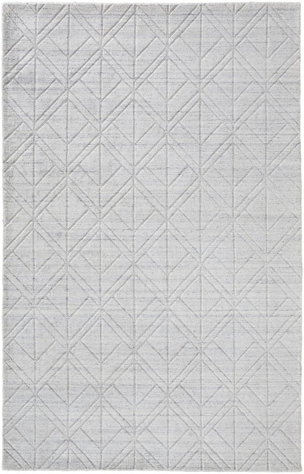 HomeRoots 4' Modern Hand-Woven Area Rug in White and Silver Geometric Design for Chic Home Décor Style 4' X 6' 514777