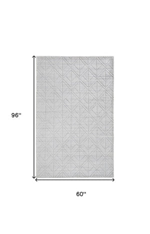 HomeRoots 4' Modern Hand-Woven Area Rug in White and Silver Geometric Design for Chic Home Décor Style 5' X 8' 514778