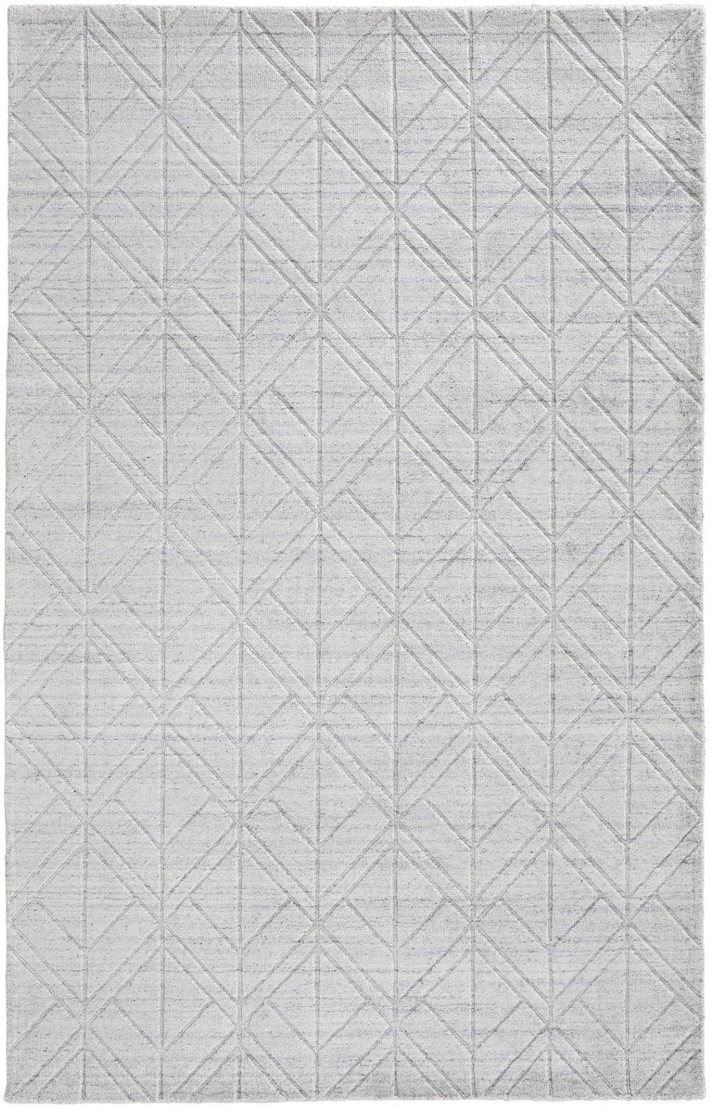 HomeRoots 2'' Silver and White Hand-Woven Geometric Area Rug – Modern Elegance for Any Living Space Decor 2' X 3' 514783