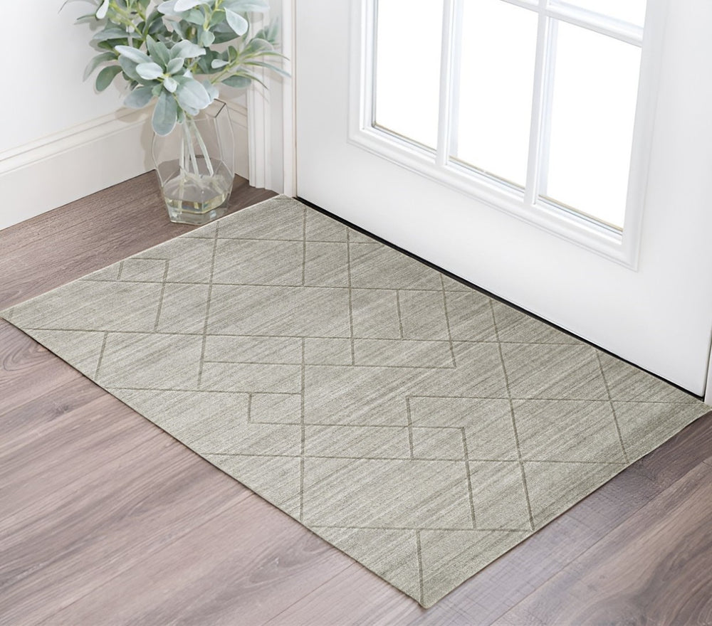 HomeRoots 2' Hand-Woven Ivory and Silver Striped Area Rug - Elegant Texture for Modern and Classic Spaces 2' X 3' 514790