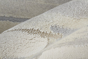 HomeRoots 8' Abstract Distressed Runner Rug in Brown, Ivory & Tan - Durable, Stain-Resistant for Busy Spaces 8' Runner 514921