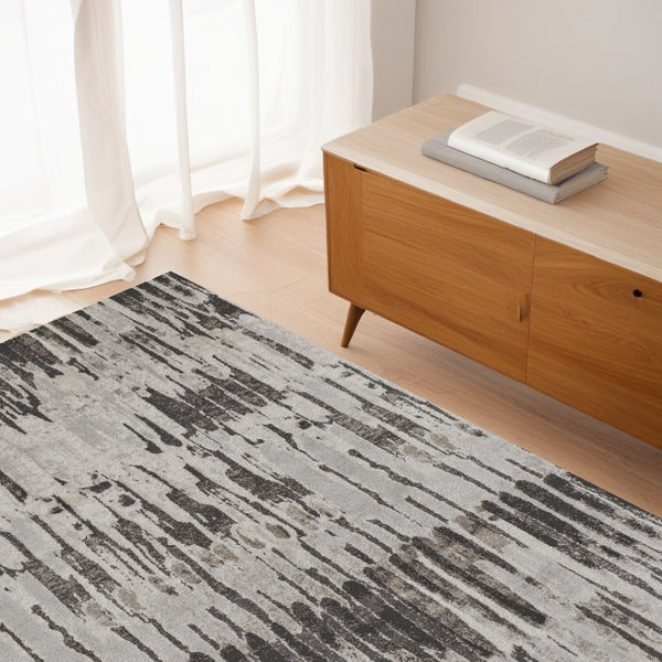 HomeRoots 4' Gray and Ivory Abstract Area Rug - Contemporary Power Loom Design, Stain-Resistant & Durable 4' X 6' 514947