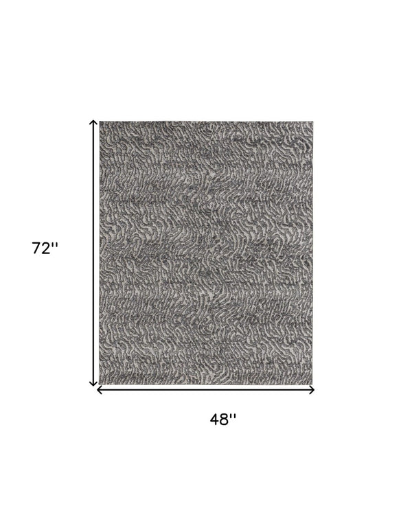 HomeRoots 4' Gray and Ivory Abstract Area Rug - Stylish, Stain-Resistant Power Loom Design for Modern Homes 4' X 6' 514955
