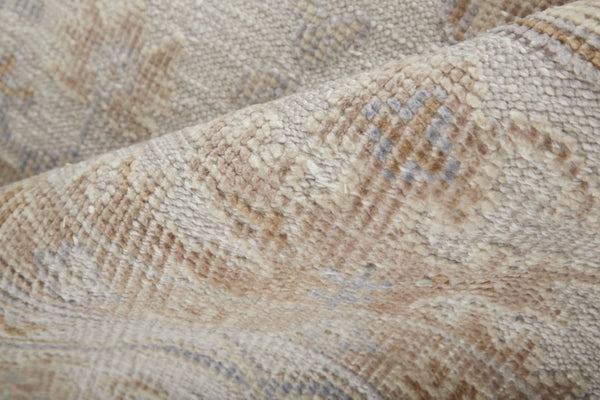 HomeRoots 4' Hand-Knotted Orange and Ivory Floral Area Rug - Unique Artisan Craftsmanship for Stylish Spaces 8' X 10' 514972