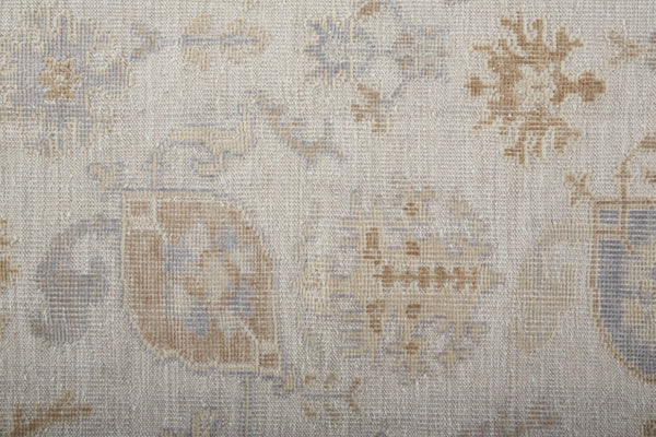 HomeRoots 4' Hand-Knotted Ivory and Tan Floral Area Rug – Eco-Friendly, Stain-Resistant Design for Any Room 4' X 6' 514977