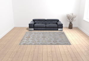 HomeRoots 4' Hand-Knotted Gray and Ivory Floral Area Rug - Timeless Elegance with Stain-Resistant Durability 9' X 12' 514987