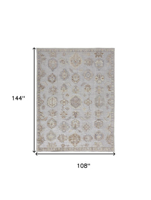 HomeRoots 4' Hand-Knotted Gray and Ivory Floral Area Rug - Timeless Elegance with Stain-Resistant Durability 9' X 12' 514987