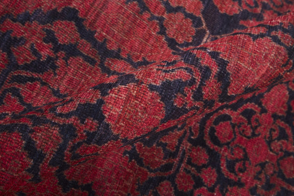 HomeRoots 10'' Bold Red and Black Floral Power Loom Area Rug - Classic Design for Warmth and Style 10' X 14' 515200