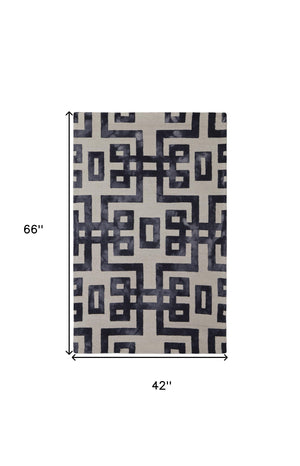 Homeroots 4' X 6' Ivory And Black Wool Tufted Handmade Area Rug  Wool 515241