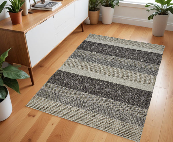 Homeroots 4' X 6' Gray Wool Striped Hand Woven Area Rug  Wool 515304