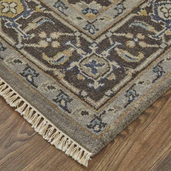 HomeRoots 5' Hand-Knotted Wool Medallion Area Rug in Beige, Blue & Gray - Timeless Style for Any Space 2' X 3' 515526