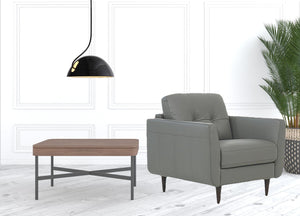 Homeroots 35" Pesto Green Genuine Leather And Black Tufted Arm Chair   515766