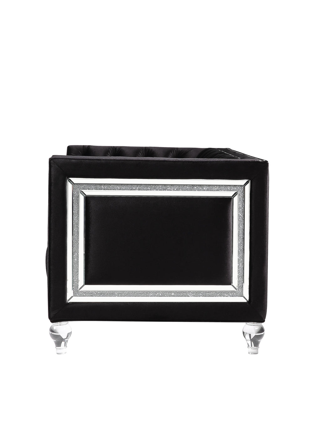 Homeroots 40" Black Velvet Tufted Arm Chair   515780
