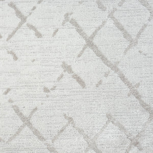 Homeroots 5' X 7' Cream Geometric Area Rug  Polypropylene 515915
