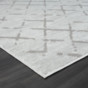 Homeroots 8' X 10' Cream Geometric Area Rug  Polypropylene 515916
