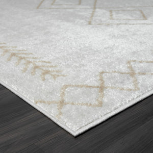 HomeRoots 8' Cream Diamond Area Rug - Timeless Design for Cozy Living Spaces, Soft and Durable Foundation 8' X 10' 515922