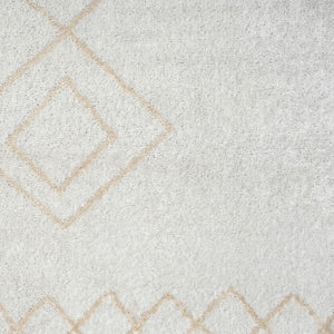 HomeRoots 8' Cream Diamond Area Rug - Timeless Design for Cozy Living Spaces, Soft and Durable Foundation 8' X 10' 515922