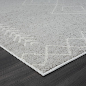 HomeRoots 8' Cream Diamond Area Rug - Timeless Design for Cozy Living Spaces, Soft and Durable Foundation 8' X 10' 515924