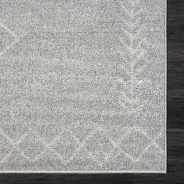 HomeRoots 8' Cream Diamond Area Rug - Timeless Design for Cozy Living Spaces, Soft and Durable Foundation 8' X 10' 515924