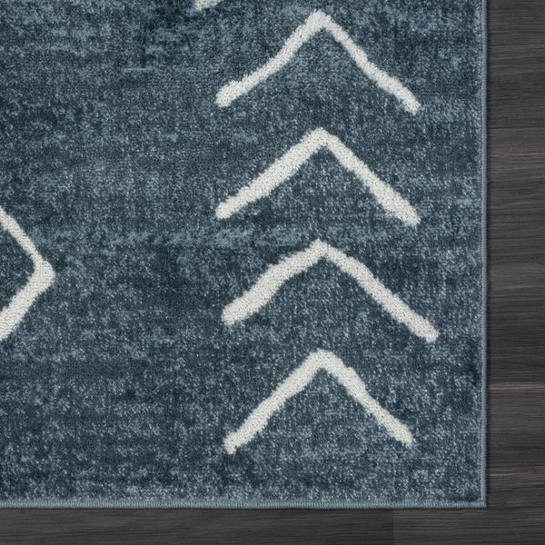 Homeroots 8' X 10' Blue Diamond Area Rug Gray Polypropylene 515928