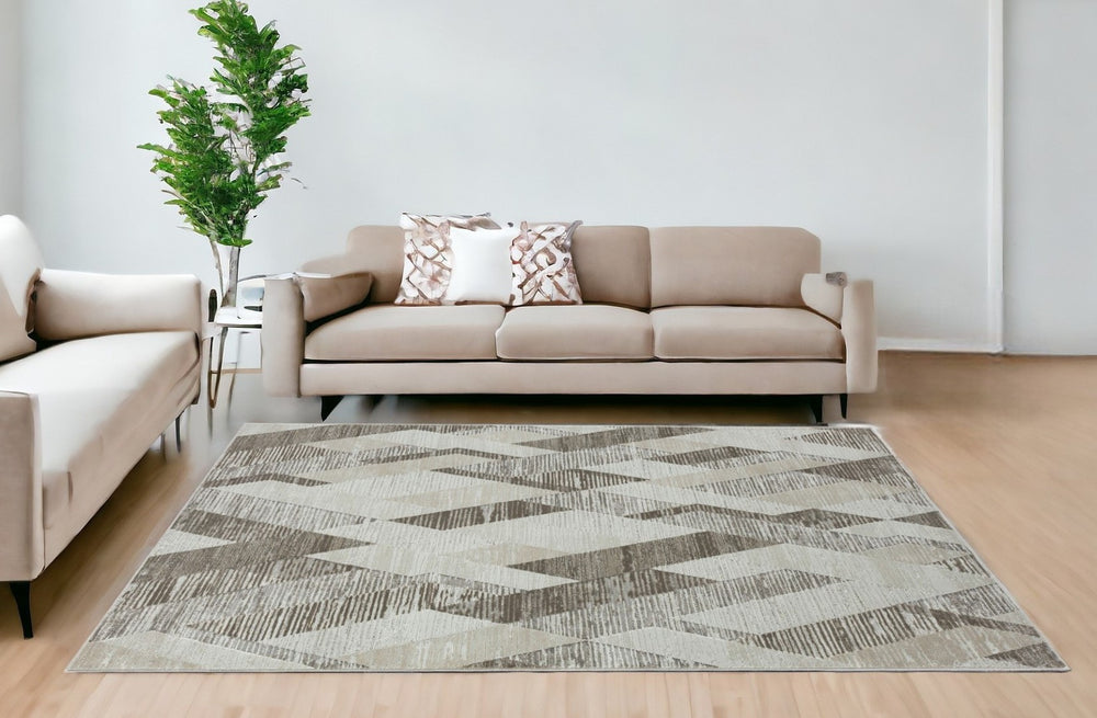 HomeRoots 9' Gray Geometric Area Rug – Modern Design for Living Spaces, Easy to Maintain, and Versatile Style 9' X 12' 515965