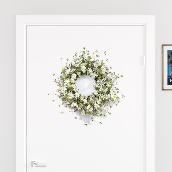 Homeroots 23" Green And White Artificial Spring Daisy Wreath  Polyester 516071