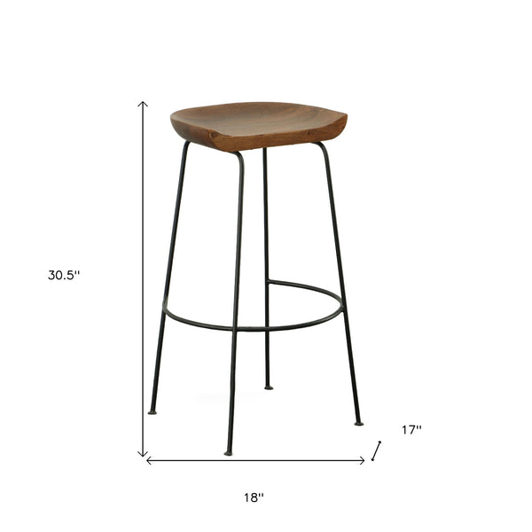 Homeroots Set Of Two 31" Chestnut And Black Steel Backless Bar Height Bar Chairs   516199