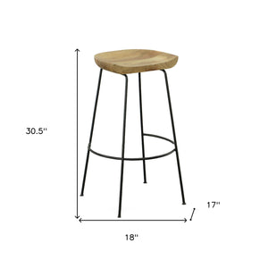 Homeroots Set Of Two 31" Natural And Black Steel Backless Bar Height Bar Chairs   516200