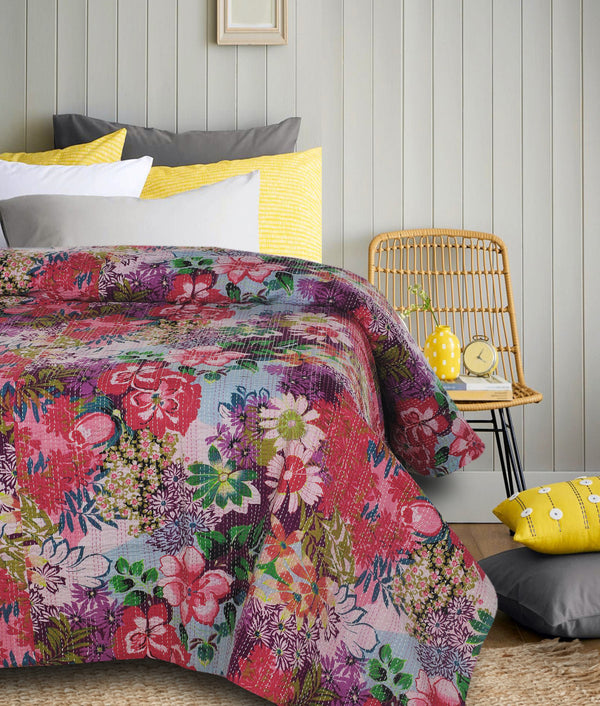 Homeroots Red Knitted Cotton Floral Throw  Cotton 516515