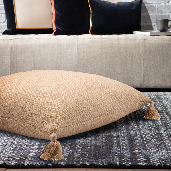 Homeroots 30" X 30" Beige And Cream 100% Cotton Chevron Zippered Pillow   516867