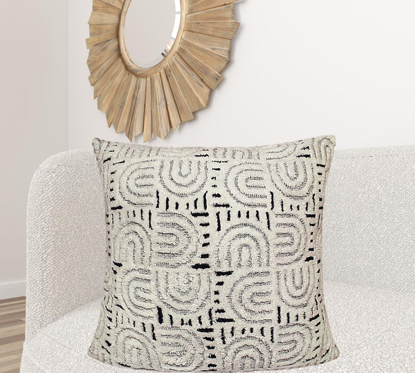 Homeroots 30" X 30" White And Blue 100% Cotton Geometric Zippered Pillow   517033