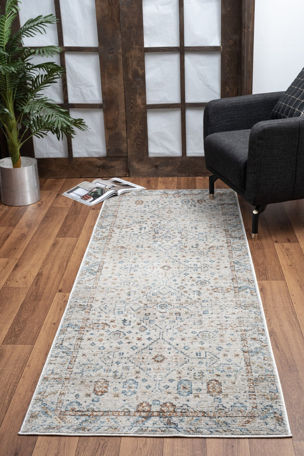 English Elm Noble Ivory Area Rug 2 Ft. 7 In. X 7 Ft. 3 In. – Soft, Stain-Resistant, Kid & Pet-Friendly Design B186P181070