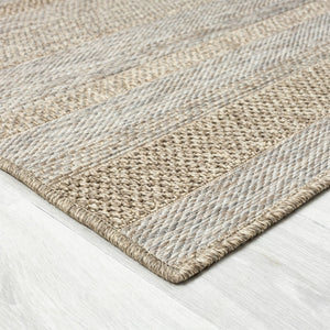 HomeRoots 5' Gray Striped Handmade Area Rug – Versatile Indoor-Outdoor Style for Modern and Traditional Spaces 7'10" x 9'6" 517468