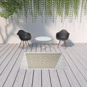 HomeRoots 5' Gray Striped Handmade Area Rug – Versatile Indoor Outdoor Design for Timeless Style & Durability 5' x 7' 517473