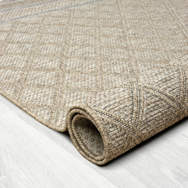 HomeRoots 5' Gray Geometric Handmade Area Rug for Indoor and Outdoor Spaces - Stylish and Durable Design 5' x 7' 517475