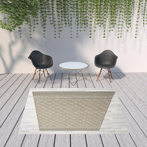HomeRoots 5' Gray Geometric Handmade Area Rug for Indoor and Outdoor Spaces - Stylish and Durable Design 7'10" x 9'6" 517476