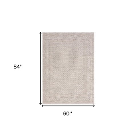 Homeroots 5' Geometric Indoor Outdoor Area Rug - Stylish Rectangle Design For Home Warmth & Elegance Ivory 100% Pet 517478