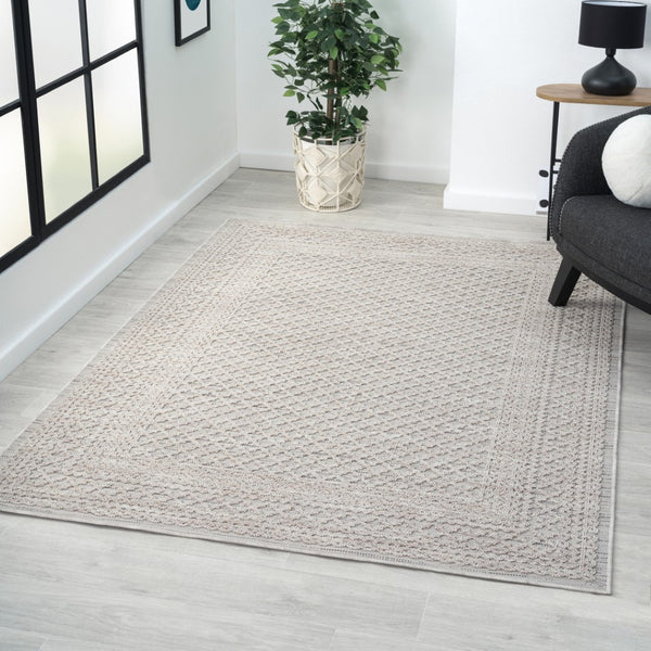 Homeroots 5' Geometric Indoor Outdoor Area Rug - Stylish Rectangle Design For Home Warmth & Elegance Ivory 100% Pet 517479
