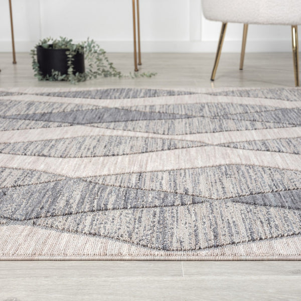 HomeRoots 5' Modern Abstract Geometric Indoor Outdoor Area Rug - Durable, Stain-Resistant & Easy to Maintain Blue 5' x 7' 517486