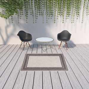 HomeRoots 5' Elegant Gray and Ivory Area Rug – Timeless Design for Indoor and Outdoor Spaces, Durable and Chic 5' x 7' 517492