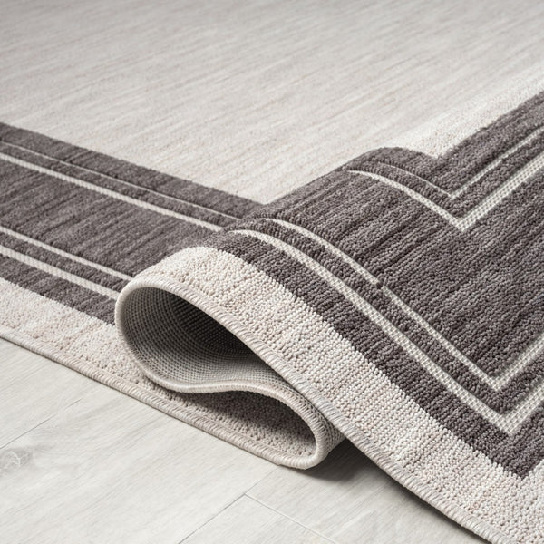 HomeRoots 5' Elegant Gray and Ivory Area Rug – Timeless Design for Indoor and Outdoor Spaces, Durable and Chic 5' x 7' 517492