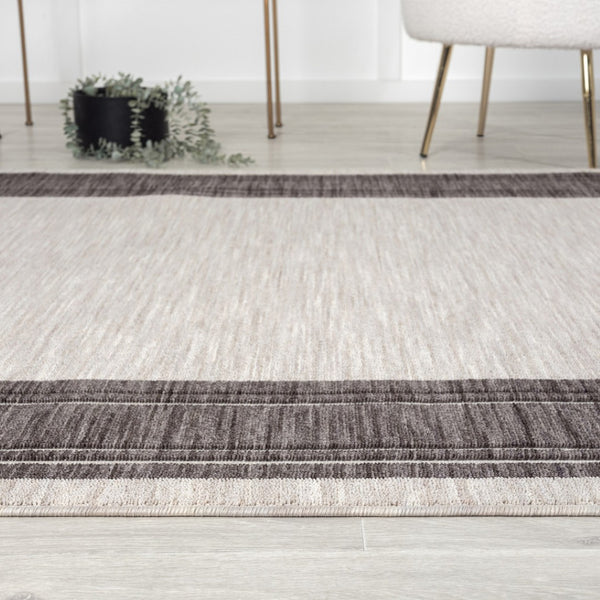 HomeRoots 5' Elegant Gray and Ivory Area Rug – Timeless Design for Indoor and Outdoor Spaces, Durable and Chic 5' x 7' 517492