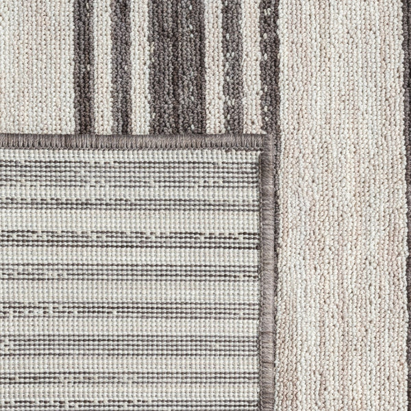HomeRoots 5' Gray and Ivory Striped Area Rug - Durable, Stylish Design for Indoor and Outdoor Living Spaces 5' x 7' 517494