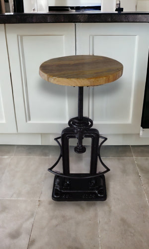 Homeroots 27" Natural And Black Iron Backless Adjustable Height Bar Chair   517841