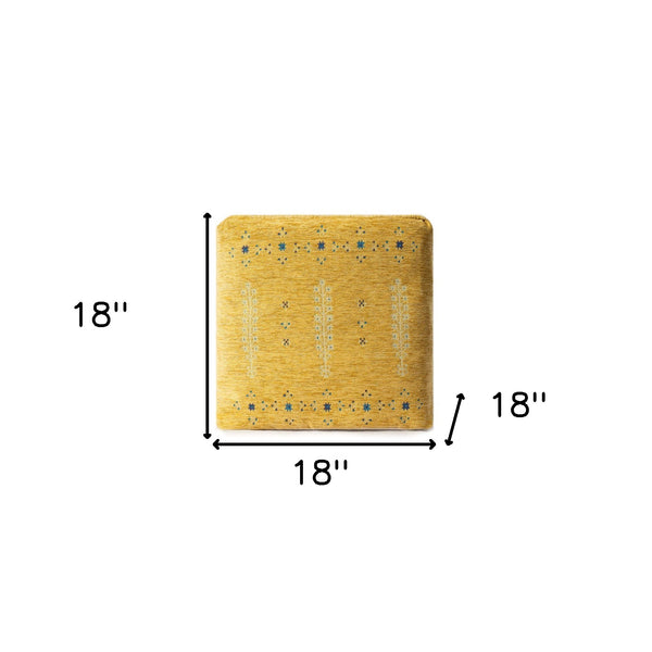 Homeroots 18" Yellow Polyester Blend Ottoman  Polyester 517930