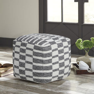 Homeroots 18" Gray 100% Cotton Ottoman  Cotton 517932