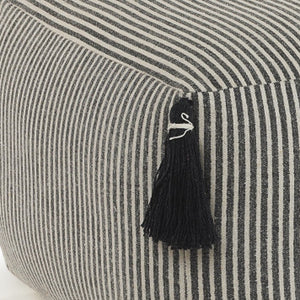 Homeroots 18" Gray 100% Cotton Ottoman  Cotton 517958