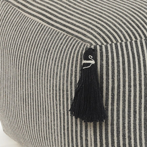 Homeroots 18" Gray 100% Cotton Ottoman  Cotton 517958