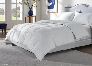 HomeRoots White King Washable Comforter – Luxurious Down & Feather Blend, Hypoallergenic, All-Season Cozy Sleep 518183